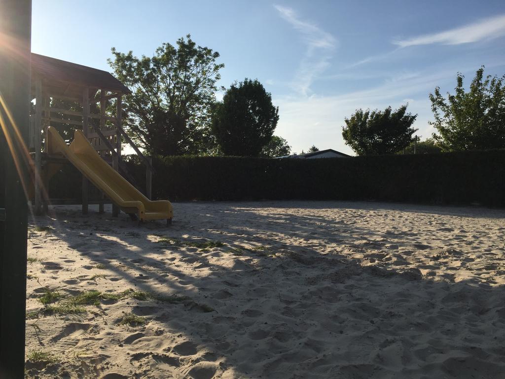 Camping Caravaning Les Cerisiers Berck Sur Mer Verton Eksteriør bilde